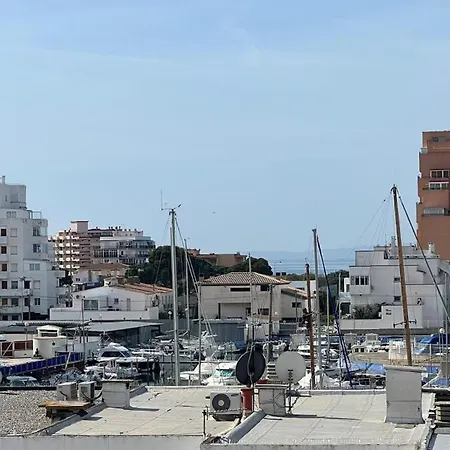 Acogedor Con Piscina En Santa Margarita * Росас